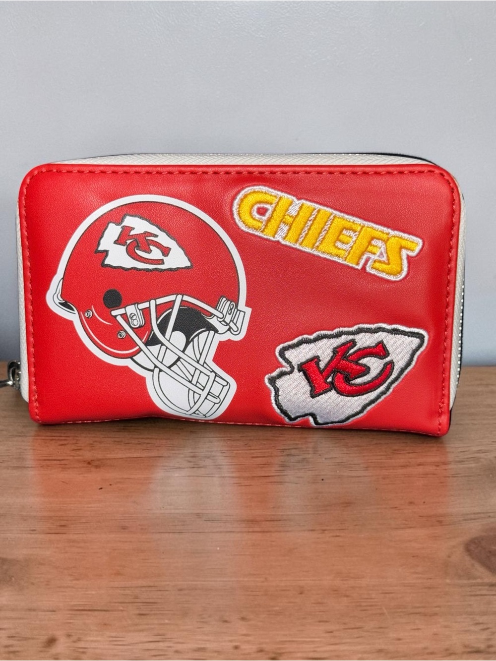 Loungefly NFL Kansas City Chiefs Zip Wallet